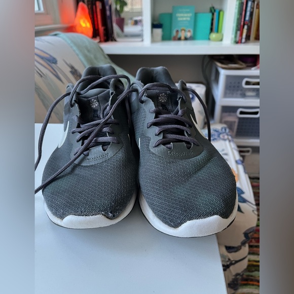 Nike Revolution 6, Men's Road Running Shoes - Picture 8 of 13